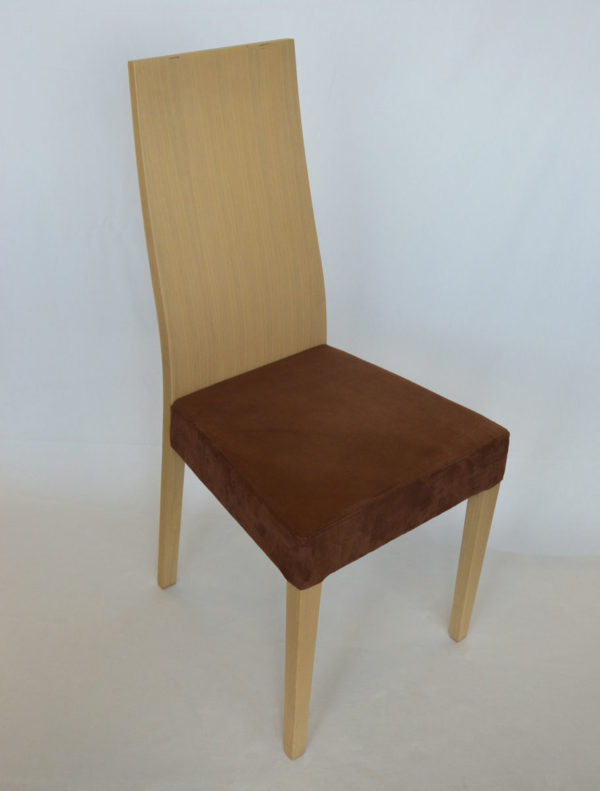 Chaise en bois