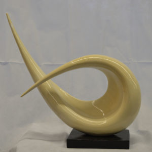 Sculpture couleur ivoire