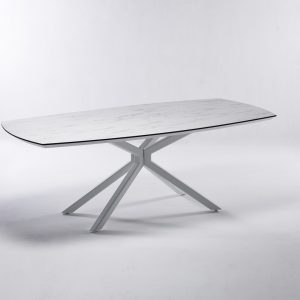 TABLE DRAKAR